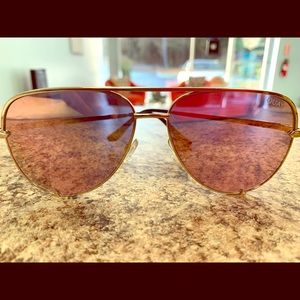 Quay X Desi #HighNoteSunglasses 🕶